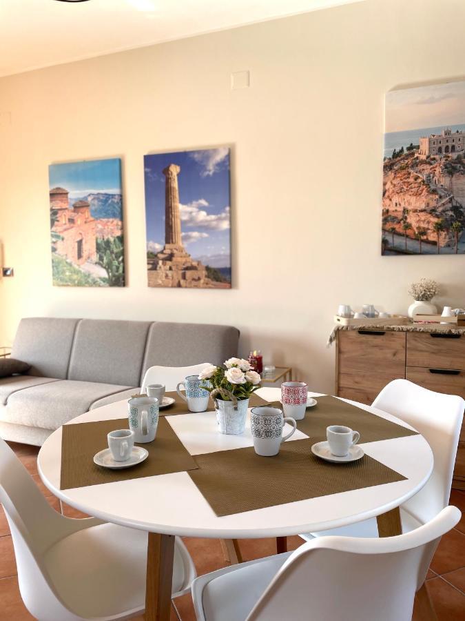 Appartement La Casa Di Isa à Lamezia Terme Extérieur photo